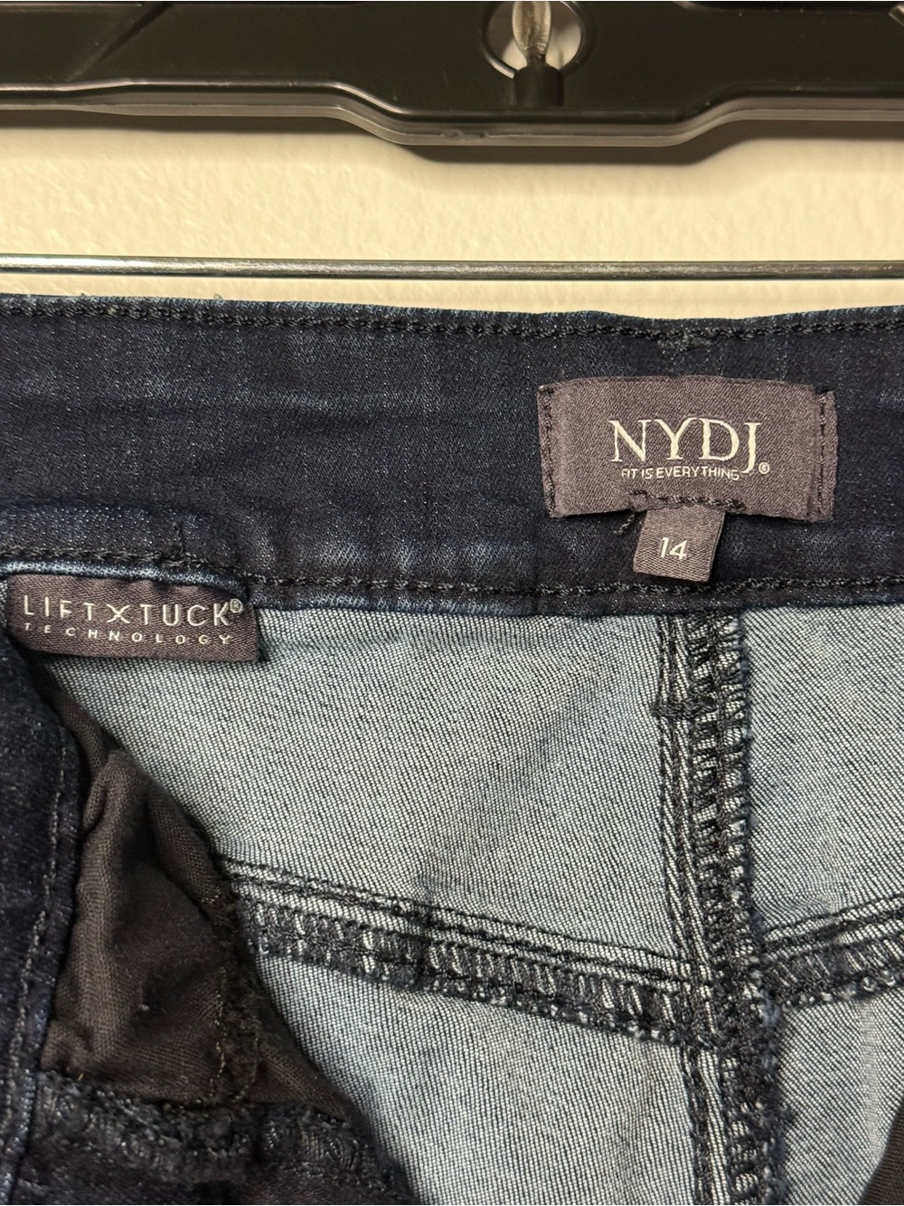 NYDJ Stretchy Dark Wash Lift Tuck Wide Leg Jeans 14 - Picture 5 of 9